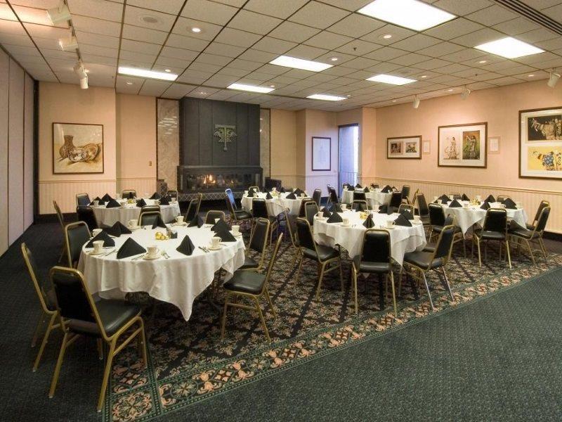 Ramada Msp Airport At The Mall Bloomington Restaurant photo